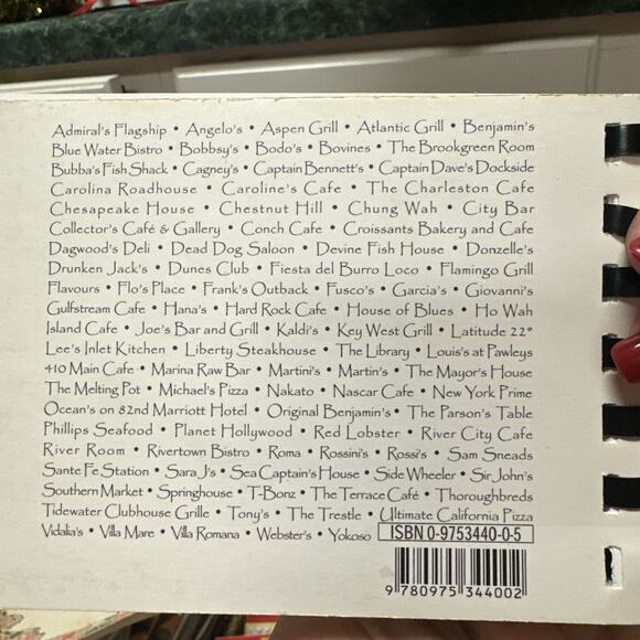 A Taste of Myrtle Beach Restaurant Recipes by Phyllis C. Myers Cookbook 1999 C14 - Picture 2 of 7